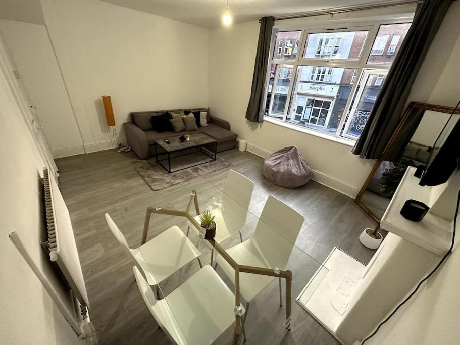 Spectacular 2 Bedroom On Tower Bridge لندن المظهر الخارجي الصورة