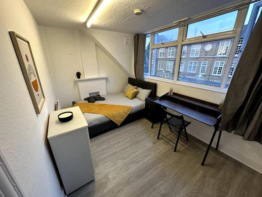 Spectacular 2 Bedroom On Tower Bridge لندن المظهر الخارجي الصورة
